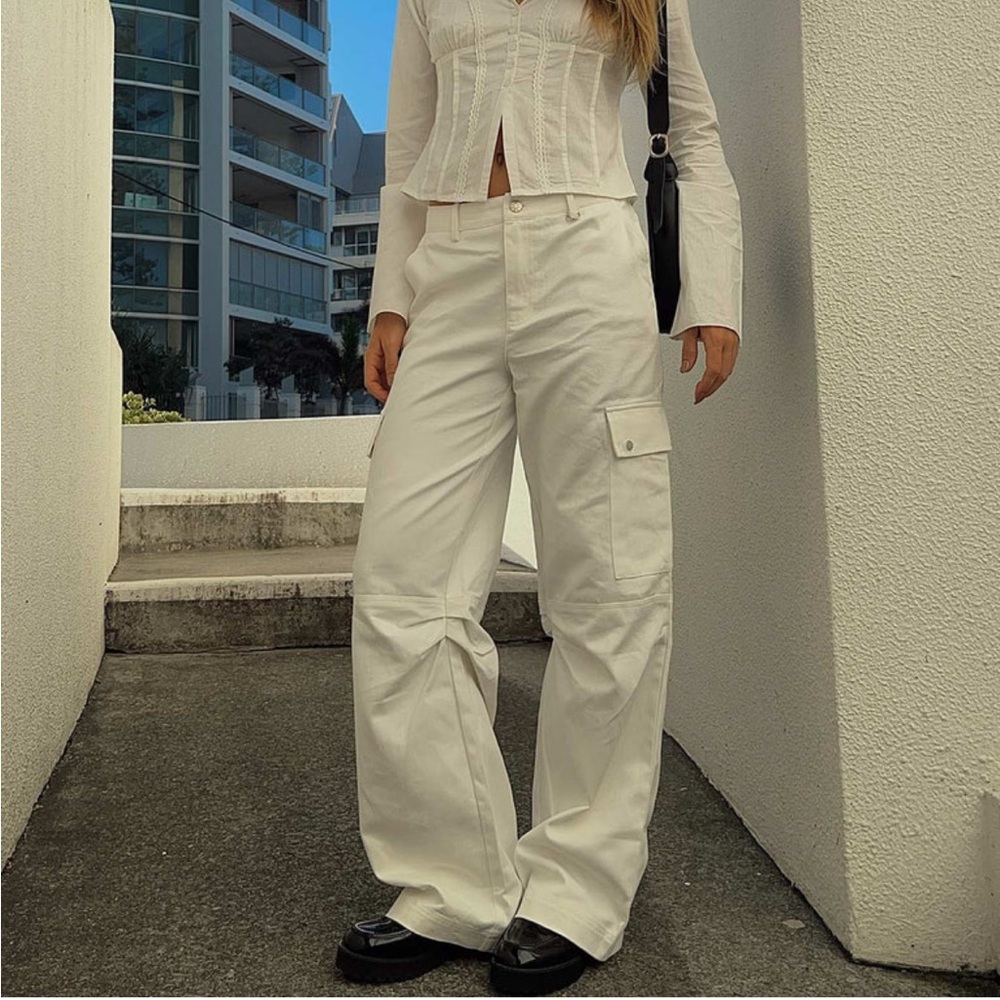 Fall Out Mid Rise Cargo Pants